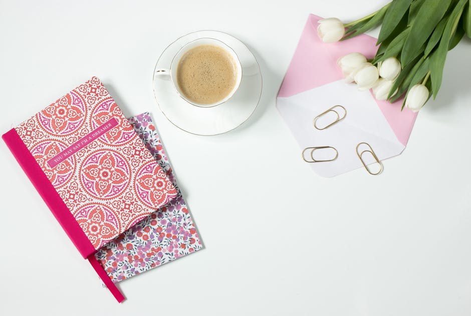 coffee-flowers-notebook-work-desk-162584